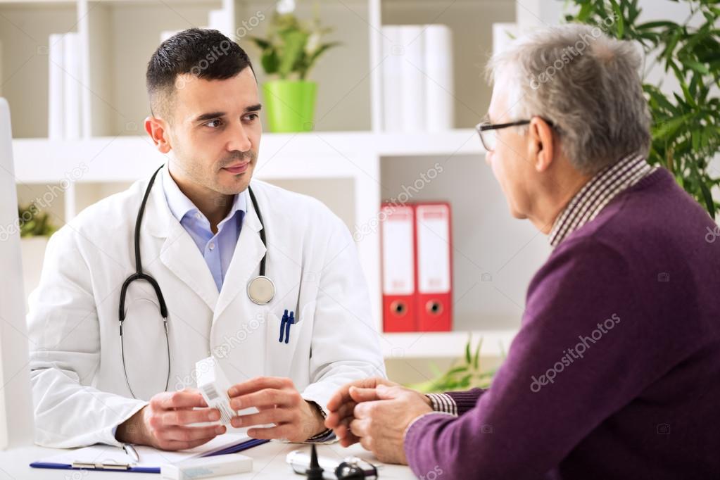 depositphotos_100565696-stock-photo-doctor-consulting-patient-with-medicine